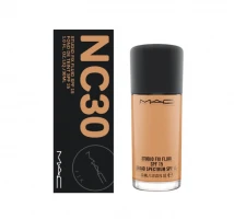 M.A.C Studio Fix Fluid Foundation with SPF 15 NC30