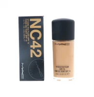 M.A.C Studio Fix Fluid SPF 15 Foundation NC 42